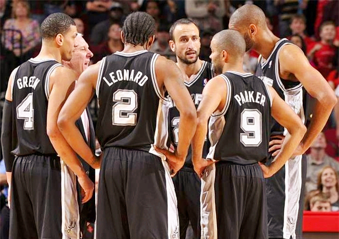 度拉扯和中 度拉扯和中